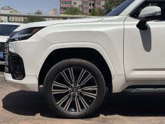 Lexus LX 600 7-seat Luxury American version - фото 3