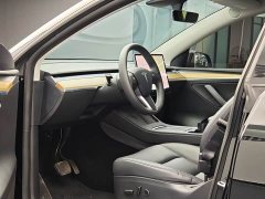 Tesla Model Y Edition - фото 10
