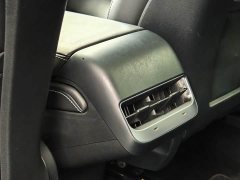 Tesla Model Y Edition - фото 18