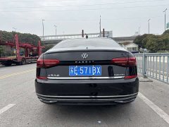 Volkswagen Passat 330TSI Deluxe Edition - фото 5