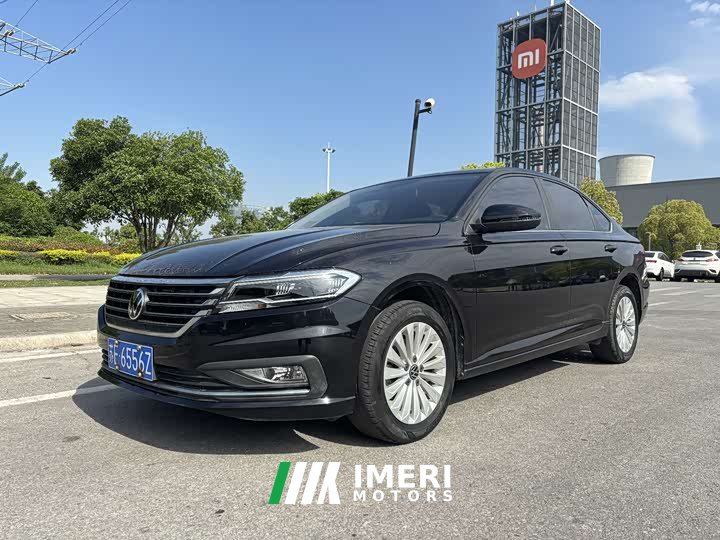 Volkswagen Lavida 2022 1.5L Automatic Comfort Edition - автомобиль из Китая