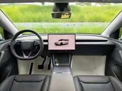 Tesla Model Y 2025 rear-wheel drive version - фото 5