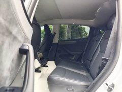Tesla Model Y 2025 rear-wheel drive version - фото 6