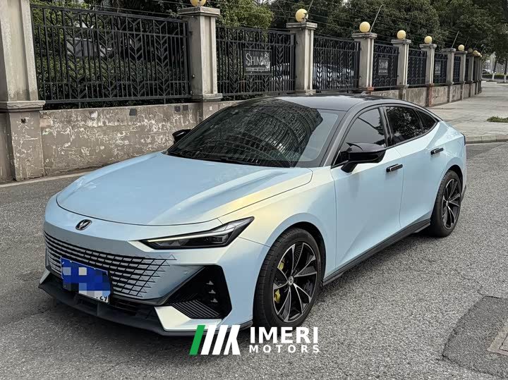 Changan UNI-V 1.5T Edition - автомобиль из Китая