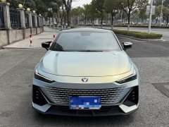 Changan UNI-V 1.5T Edition - фото 2