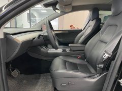 Tesla Model Y standard range rear-wheel drive version - фото 5