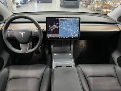 Tesla Model Y standard range rear-wheel drive version - фото 7