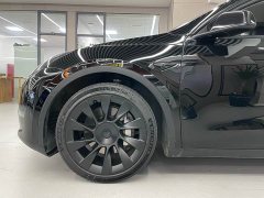 Tesla Model Y standard range rear-wheel drive version - фото 9