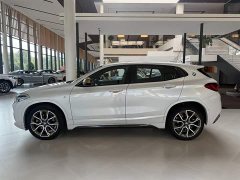 BMW X2 sDrive 25i Edition - фото 13