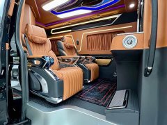 Toyota Hiace 3.5L Automatic - фото 14
