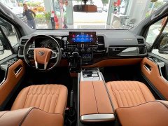 Toyota Hiace 3.5L Automatic - фото 8