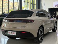 AITO M5 BEV RWD Standard Edition - фото 17