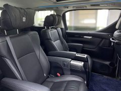 Toyota Wilfa Crown Dual Engine 2.5L HV Deluxe Edition - фото 12