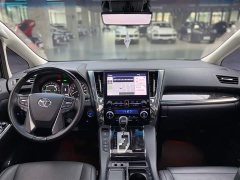 Toyota Wilfa Crown Dual Engine 2.5L HV Deluxe Edition - фото 14
