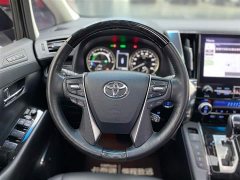 Toyota Wilfa Crown Dual Engine 2.5L HV Deluxe Edition - фото 16
