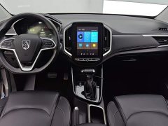 Baojun 530 Anniversary Edition 1.5T CVTLuxury Version 5 - фото 12