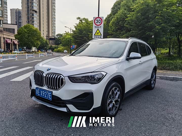 BMW X1 sDrive25Li Leading - автомобиль из Китая