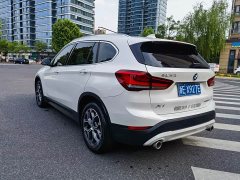 BMW X1 sDrive25Li Leading - фото 2