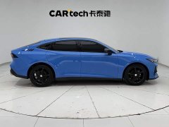 Changan UNI-V 1.5T Premium Version - фото 2