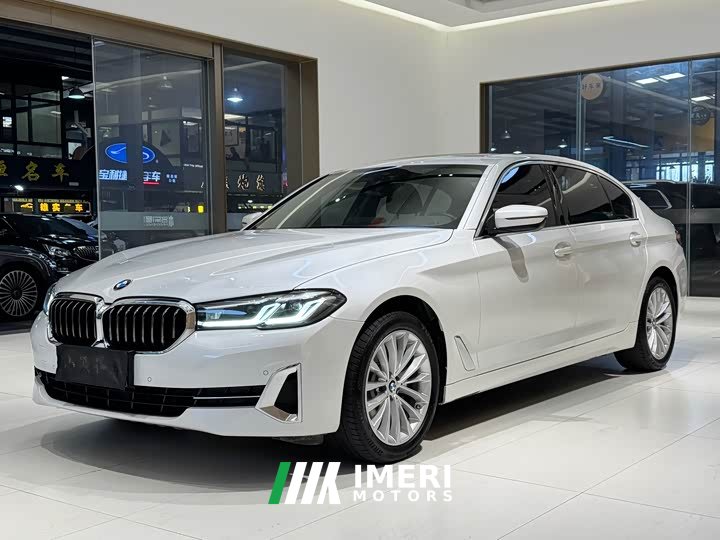BMW 5 Series 2022 525Li Luxury Package - автомобиль из Китая