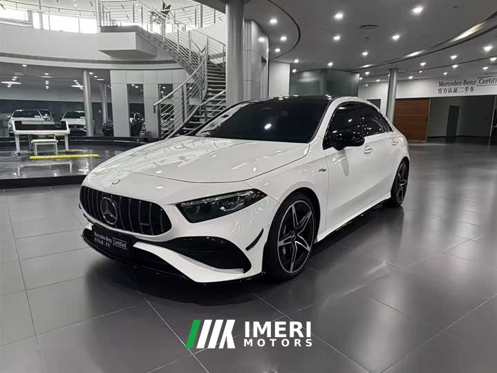 Mercedes-Benz AAMG AMG A 35 L 4MATIC - автомобиль из Китая
