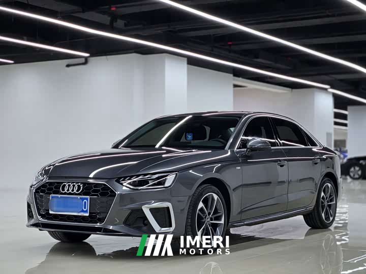 Audi A4L 40 TFSI Fashion Version - автомобиль из Китая