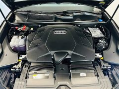 Audi Q8 2023 55 TFSI exclusive dynamic - фото 9