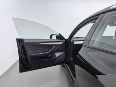 Tesla Model 3 Edition - фото 8