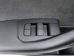 Tesla Model 3 Edition - фото 9