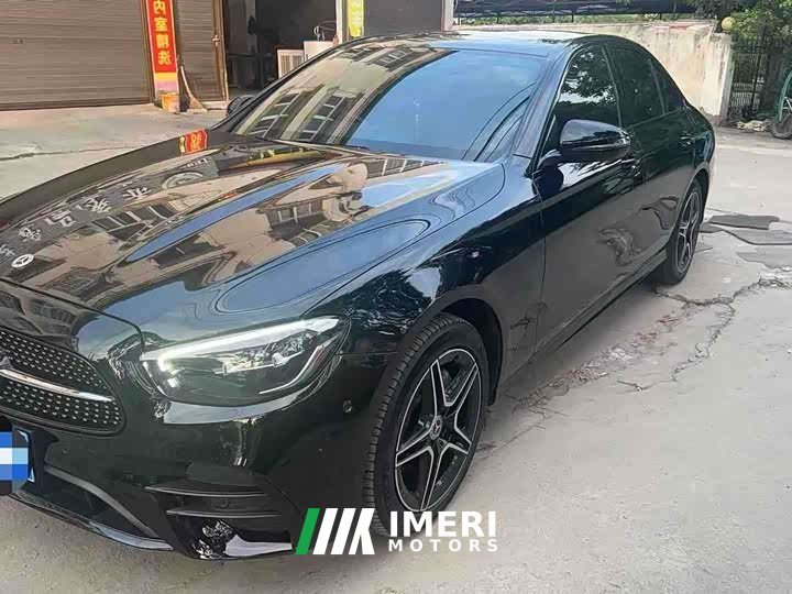 Mercedes-Benz E E 260 Fashion Version Edition - автомобиль из Китая