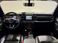 Mercedes-Benz Wrangler 2.0T Sahara four-door version - фото 11