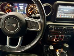 Mercedes-Benz Wrangler 2.0T Sahara four-door version - фото 20