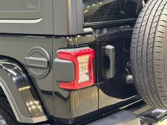 Mercedes-Benz Wrangler 2.0T Sahara four-door version - фото 8