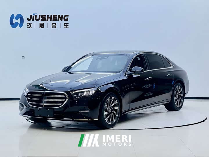 Mercedes-Benz E 300 L Luxury Version