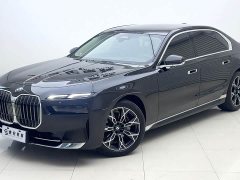 BMW 7 735Li Luxury - фото 3
