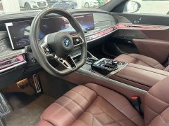 BMW i7 eDrive50L DeluxeM - фото 5