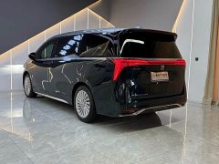BMW 2.0T Edition - фото 10