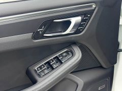 Porsche Macan 2.0T - фото 18