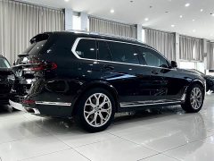 BMW X7 xDrive40i VersionLuxury - фото 4