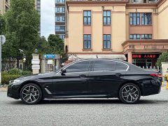 BMW 5 530Li Deluxe Version M - фото 19