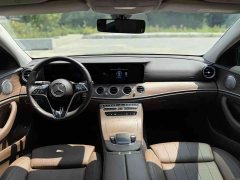 Mercedes-Benz E 300 L Luxury Version - фото 11