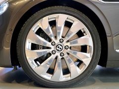 Bentley Flying Spur 2022 4.0T V8 Standard Edition - фото 4