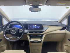 Buick GL8 Deluxe Edition - фото 13