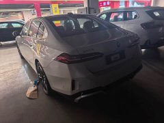 BMW 5 530Li Version M - фото 7
