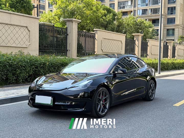 Tesla Model 3 Edition - автомобиль из Китая