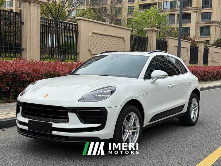Porsche Macan 2.0T - автомобиль из Китая
