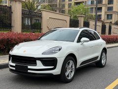 Porsche Macan 2.0T - фото 1