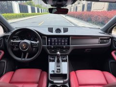 Porsche Macan 2.0T - фото 12