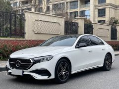 Mercedes-Benz E E 300 Fashion Version Edition - фото 1