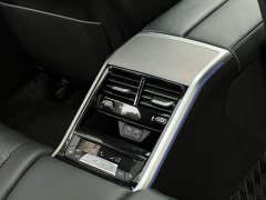 BMW 8 840i M - фото 20